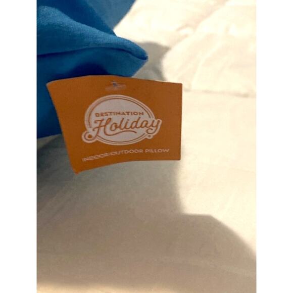 SALE. New! Monstera Leaf Indoor Outdoor Pillow - 18 x 18 - Picture 8 of 8